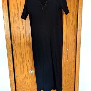Black ribbed maxi dress